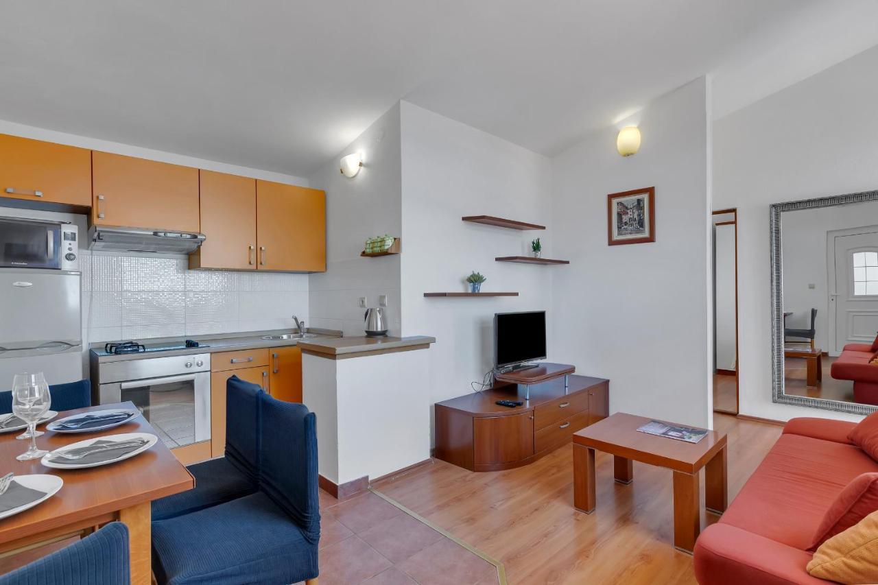 Apartmani Verica Tucepi Exterior photo